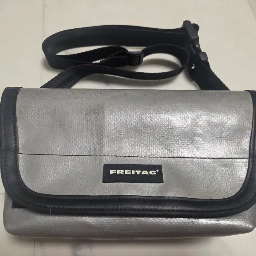 [BUNJANG] Freitag Jamie Bag (Grey) / 프라이탁 제이미 (그레이)