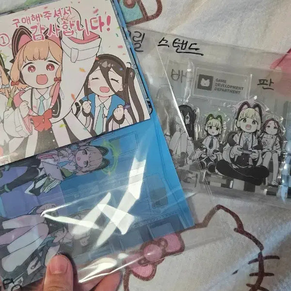 [BUNJANG] Blue Archive Initial Limited Goods Acrylic Stand & Postcard Set / 블아카 게임게발부 초판한정 굿즈 하자 없습니다.