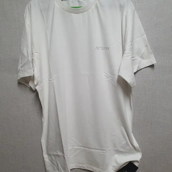 [BUNJANG] Arc'teryx Short Sleeve T-Shirt White XL / 아크테릭스 반팔 티셔츠 화이트xl