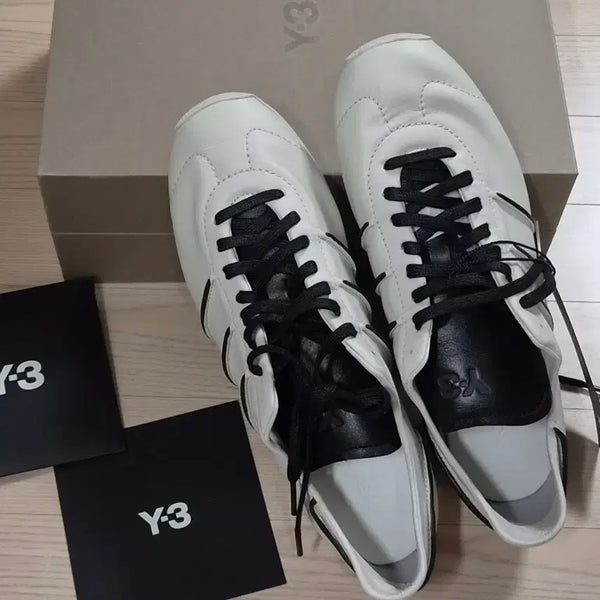 [BUNJANG] Y-3 White Leather Country Top Sneakers (Size 265) / [새제품] Y-3 화이트 레더 컨트리토크 스니커즈 (265)