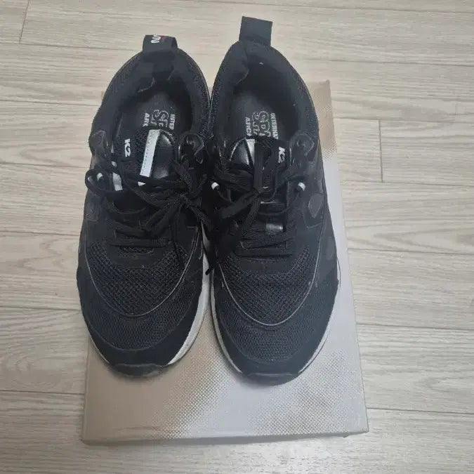 [BUNJANG] K2 Vibram Sole Black Sneakers / K2 비브람솔 블랙 운동화 판매합니다