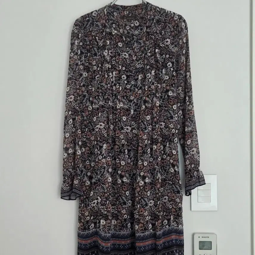[BUNJANG] Thursday Island Long Sleeve Dress / 써즈데이아일랜드 원피스