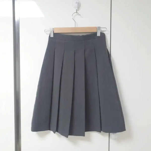 [BUNJANG] Re Cobe Pleated Skirt / 새상품 레코브 플리츠 스커트