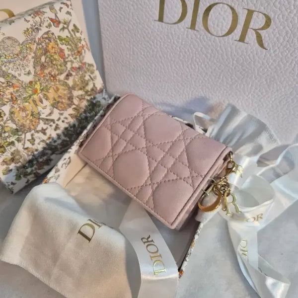 [BUNJANG] Dior Lambskin Cannage Card Holder Pink / 디올 레이디 램스킨 까나쥬 카드지갑 핑크