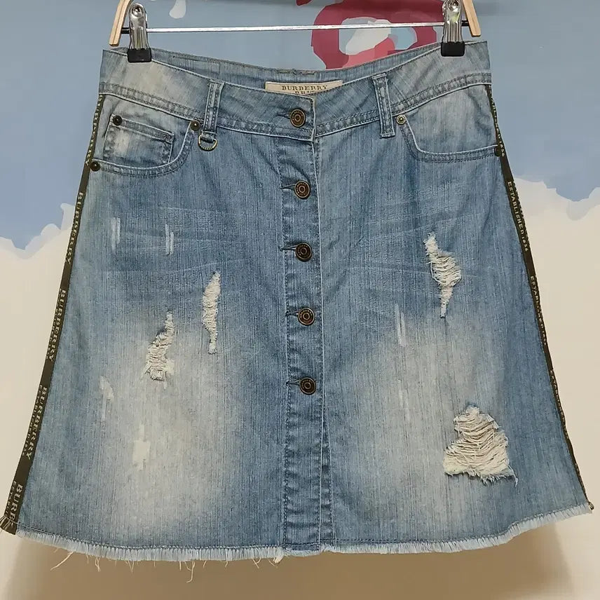 [BUNJANG] Burberry Brit Denim Button Skirt / (28) 버버리 브릿 데님 버튼 청치마
