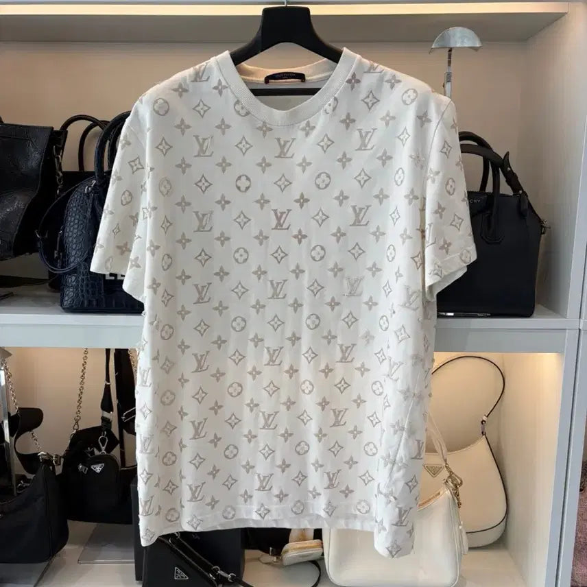 [BUNJANG] Louis Vuitton Short Sleeve T-Shirt / [정품/L] 루이비통 반팔
