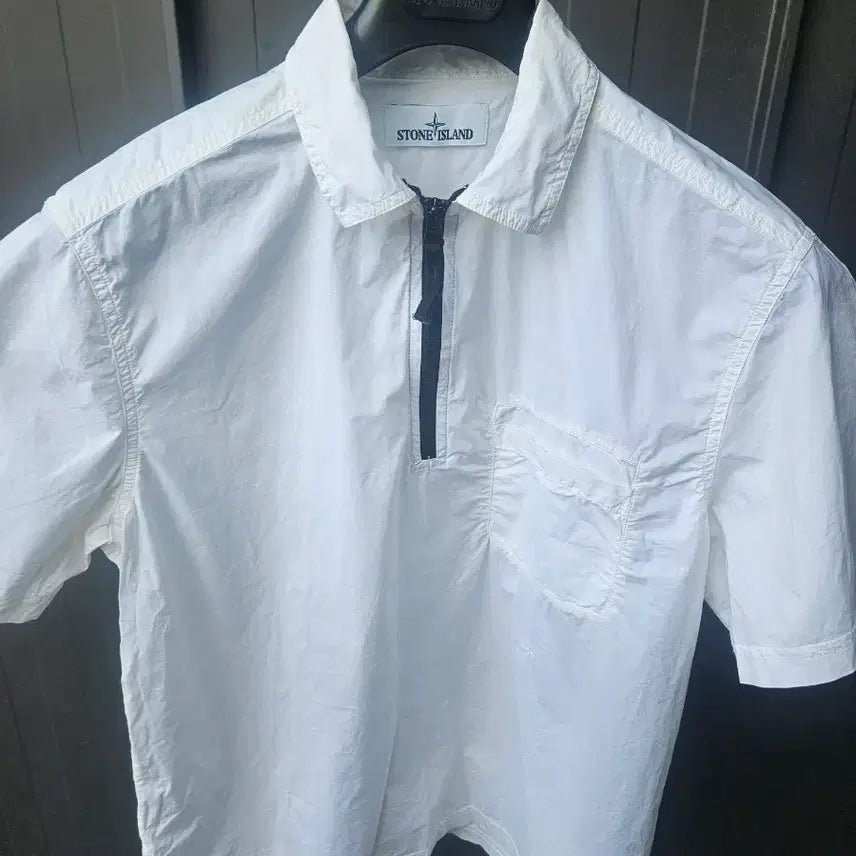 [BUNJANG] Stone Island Genuine White Short Sleeve Half-Zip Tunic Shirt / 100 스톤아일랜드 정품 화이트 반팔 반집업 튜닉 셔츠L