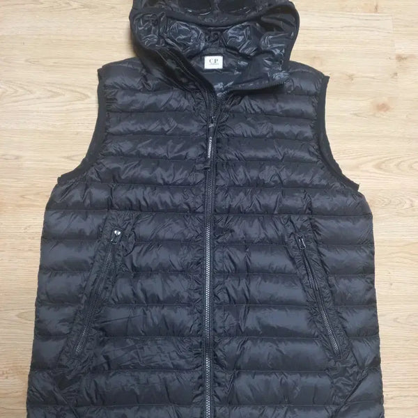 [BUNJANG] CP Company D.D. Shell Padded Vest / CP컴퍼니 D.D.쉘. 패딩쪼끼 큐알정품!남자50사이즈105!짧은실착! 최상급!하자없음!