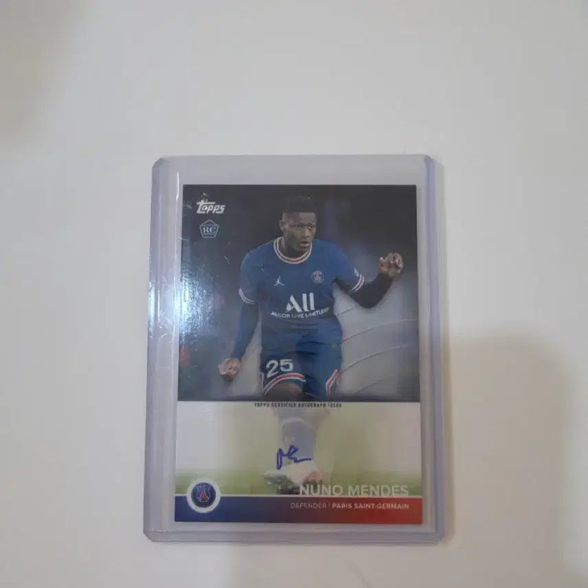 [BUNJANG] Nuno Mendes PSG Rookie Autographed Card / 누누멘데스 루키 오토