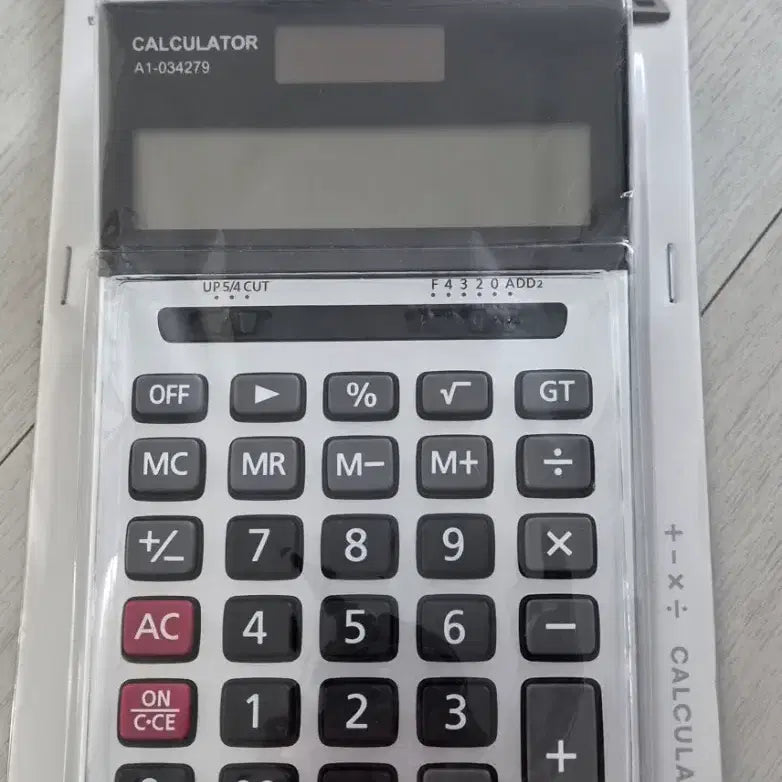 [BUNJANG] Daiso 12-Digit Calculator / 다이소 사무용 계산기 12자리표시 새상품