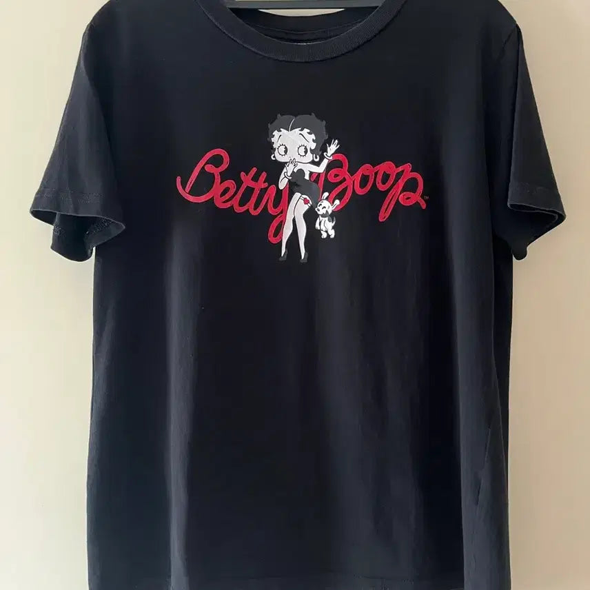 [BUNJANG] Betty Boop Graphic T-Shirt / 베티붑 반팔 티셔츠
