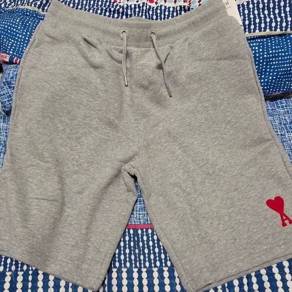 [BUNJANG] AMI Heart Logo Grey Shorts L / 아미 하트 로고 그레이 반바지L