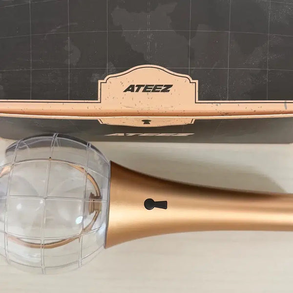 [BUNJANG] Ateez Lightiny 2 Lightstick / 라이티니 2 (에이티즈 응원봉) 판매합니다 !