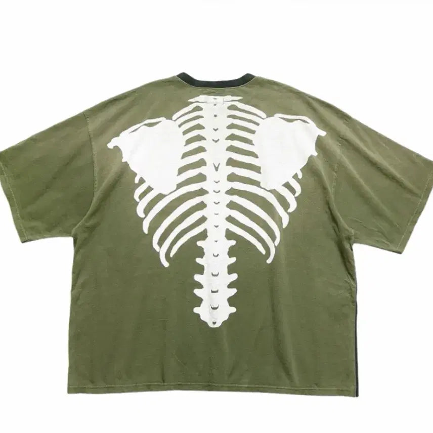 [BUNJANG] Kapital Two-Tone Big Pocket Bone T-Shirt Black Khaki / 캐피탈 투톤 빅 포켓 본 티셔츠 블랙 카키