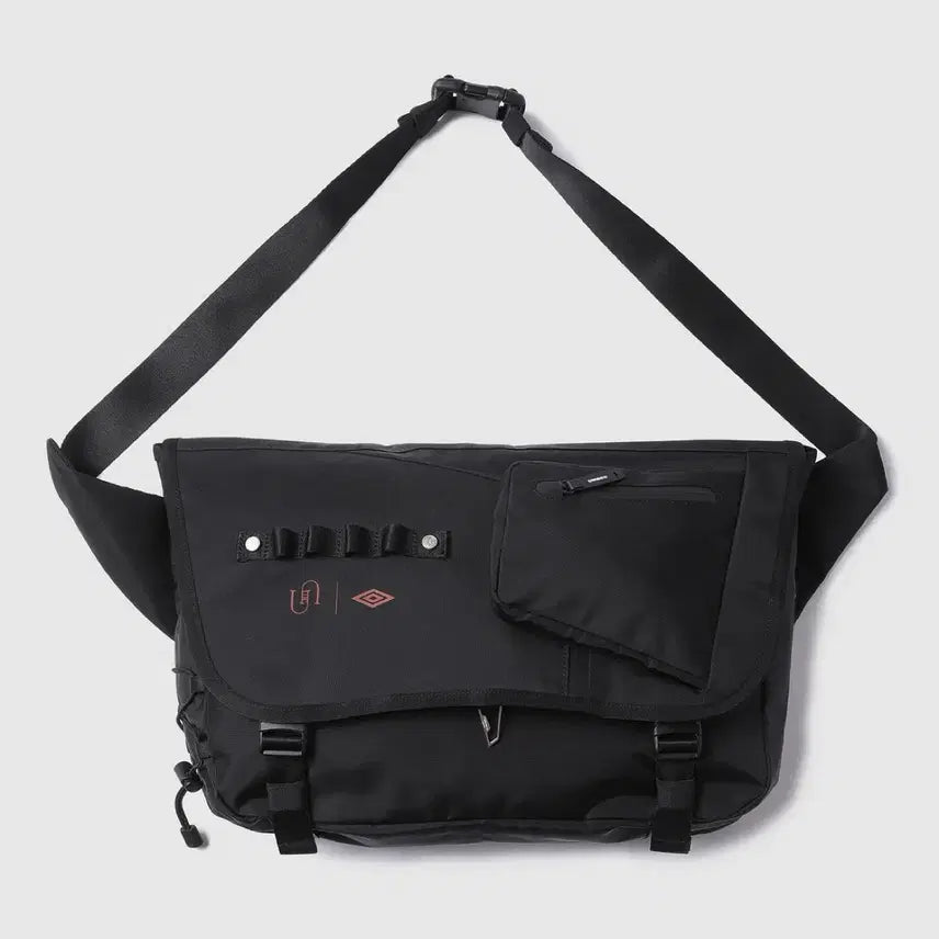 [BUNJANG] Umbro Undermycar Messenger Bag / 엄브로 언더마이카 메신저백