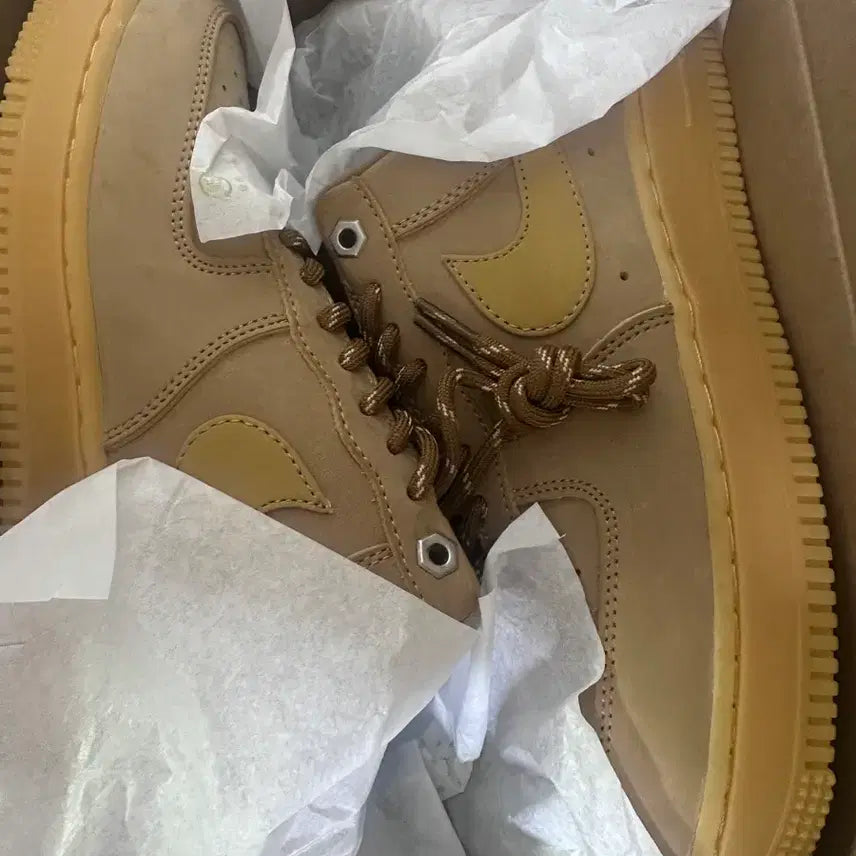 [BUNJANG] Nike Air Force 1 '07 'Wheat' 275mm / [새상품] 나이키 된장포스 275