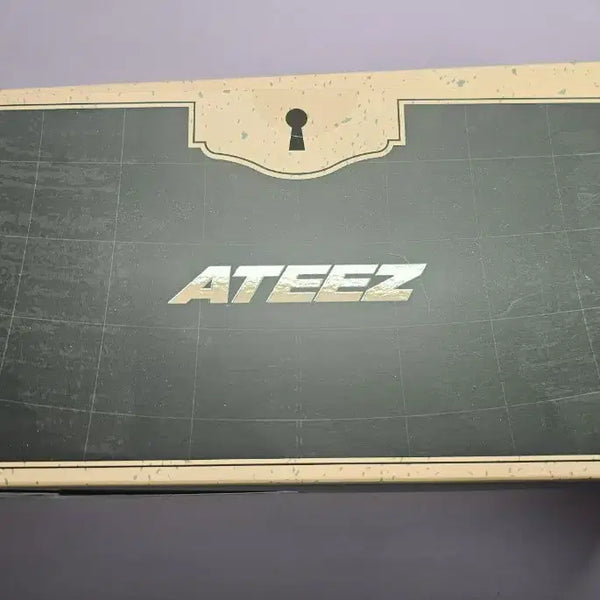[BUNJANG] ATEEZ Lightiny Ver.2 Light Stick / 에이티즈 응원봉 - 라이티니 2 판매합니다