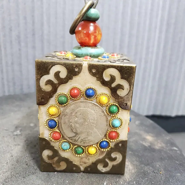[BUNJANG] Republic of China Era Sun Yat-sen Commemorative Ornament, White Bronze and White Jade Inlay / 민국 백동 백옥 상감 손문(쑨원) 기념장식품 중국골동품 고미술품 수집품