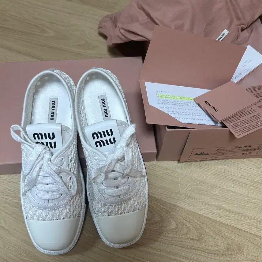 [BUNJANG] Miu Miu Sneakers Size 39 (New) / 미우미우 스니커즈 39 (새상품)
