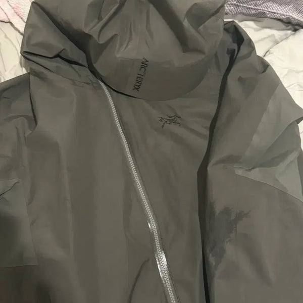 [BUNJANG] Arc'teryx Solano Hoody Windbreaker Jacket S / 아크테릭스 솔라노 후디 바람막이 자켓 s