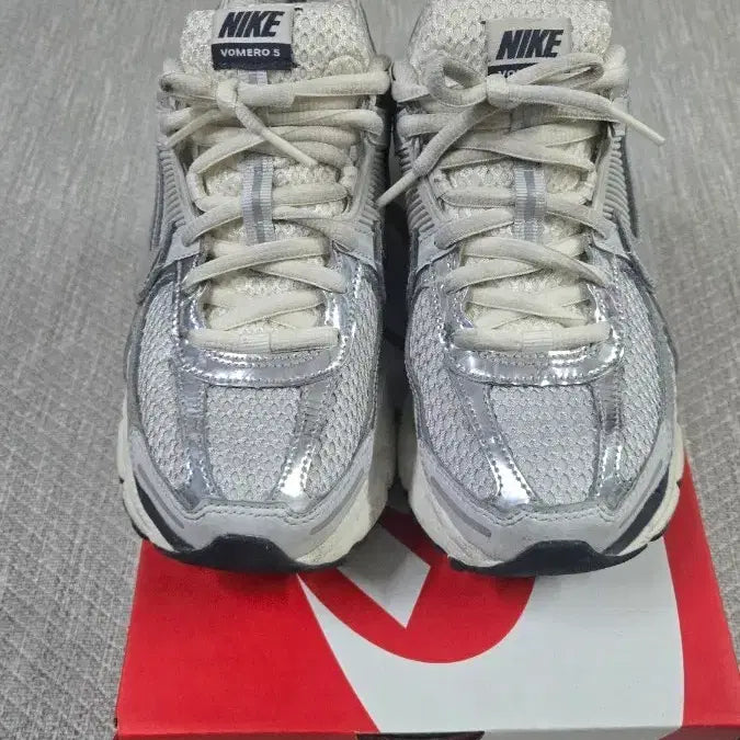 [BUNJANG] Nike Zoom Vomero 5 Photon Dust Gridiron / 나이키 줌 보메로 5 포톤 더스트 그리드아이언