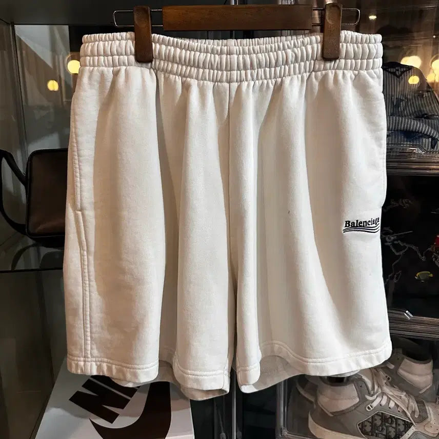 [BUNJANG] Balenciaga Wave Logo Shorts / 발렌시아가 웨이브로고 반바지