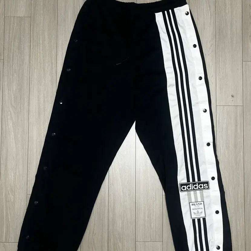 [BUNJANG] Adidas Snap Button Track Pants Black / 아디다스 트랙 팬츠 스냅 버튼 블랙