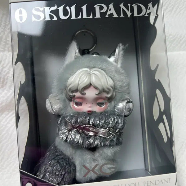 [BUNJANG] Pop Mart Skullpanda XG Plush Doll Pendant (Japan Exclusive) / 팝마트 스컬판다 XG 플러시 인형 펜던트 (일본 한정)