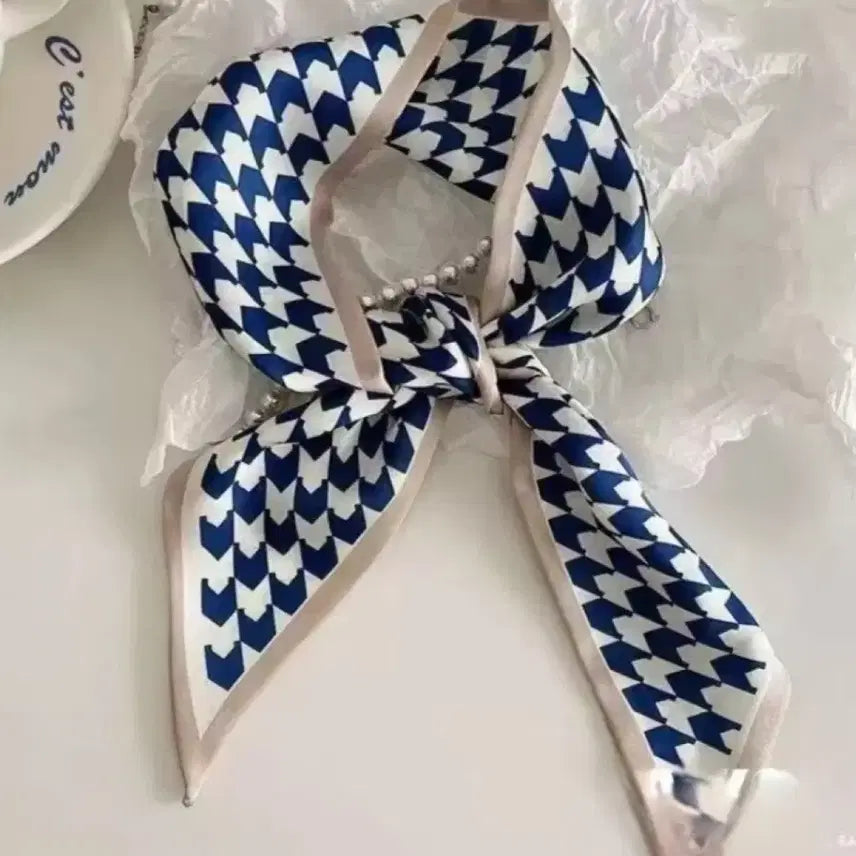[BUNJANG] Navy Check Pattern Scarf / 새상품   네이비 체크 스카프
