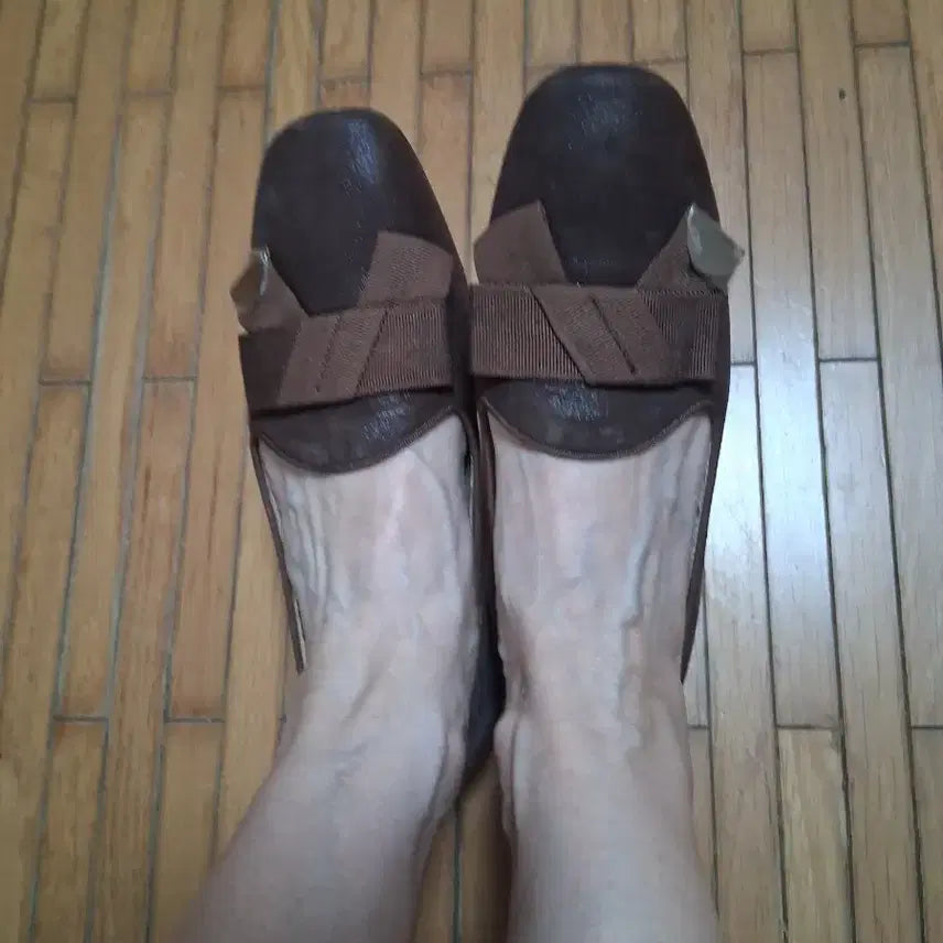 [BUNJANG] Brown Suede Ribbon Flat Shoes (230) / 브라운 스웨이드 리본 플랫슈즈 230