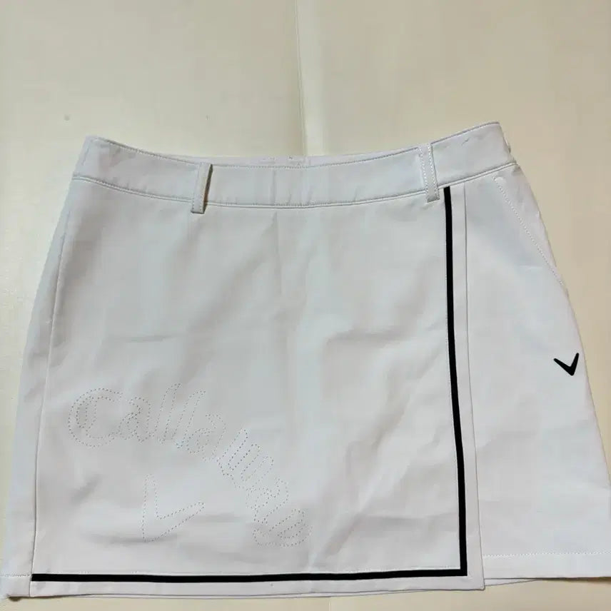 [BUNJANG] Callaway Women's Skort Skirt (Size 70/55-66) / (상태SS) 캘레웨이 라운딩 앞절개 깔끔핏 치마바지55