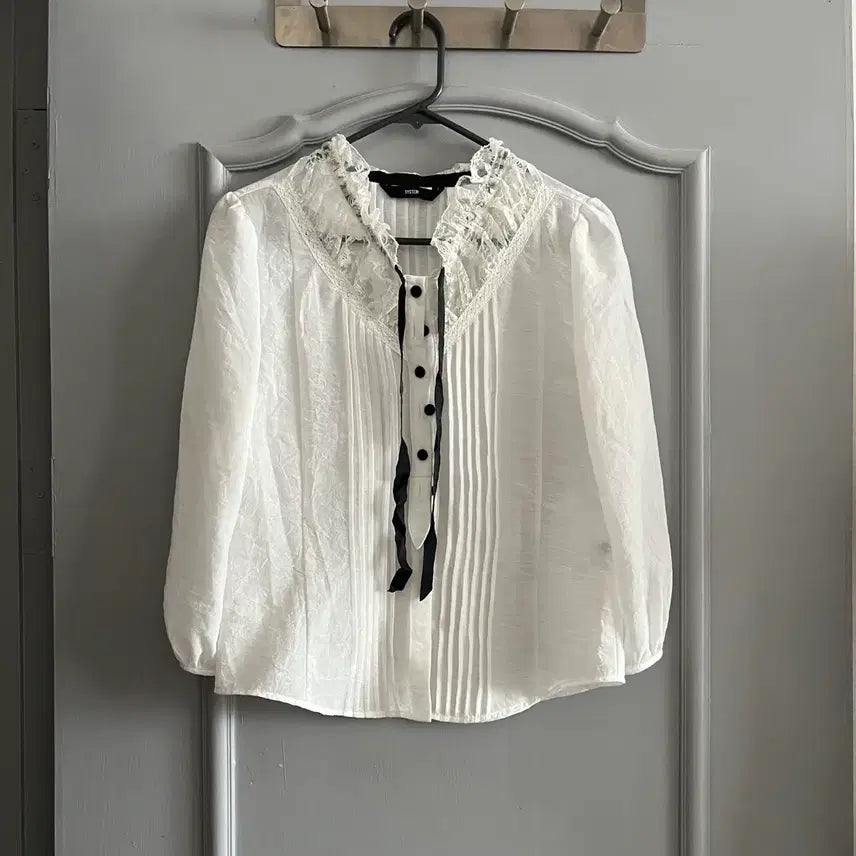 [BUNJANG] SYSTEM Lace Pleats Blouse / 시스템 SYSTEM 레이스 플리츠 블라우스 호칭 88-98-165 사이즈