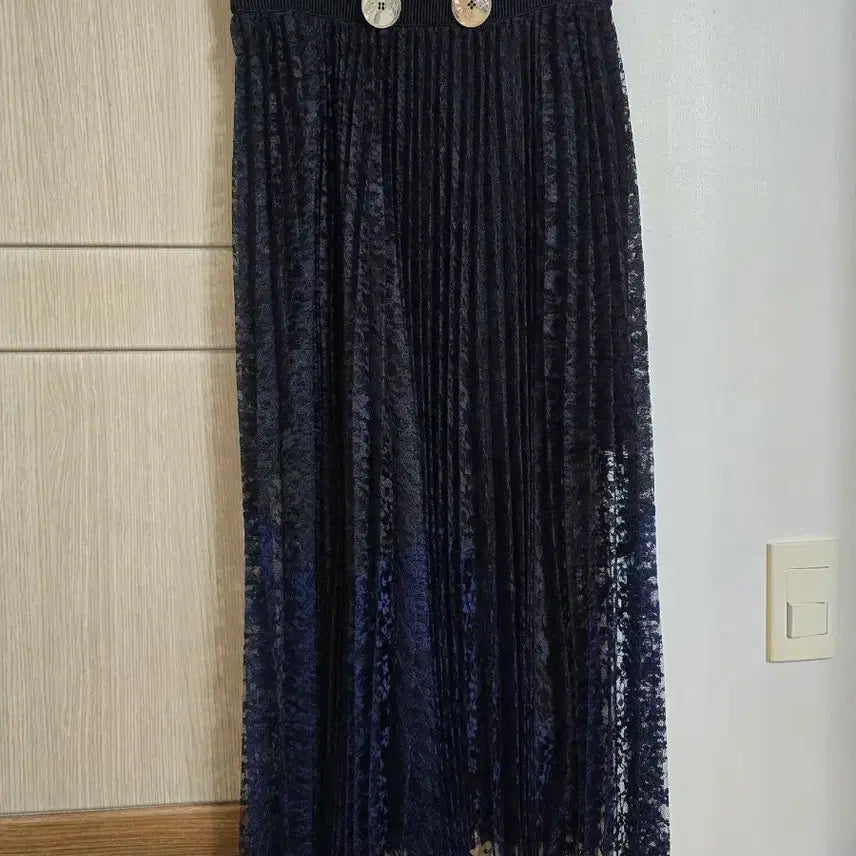 [BUNJANG] Lucky Chouette Lace Pleats Skirt / 럭키슈에트 레이스 플리츠 스커트