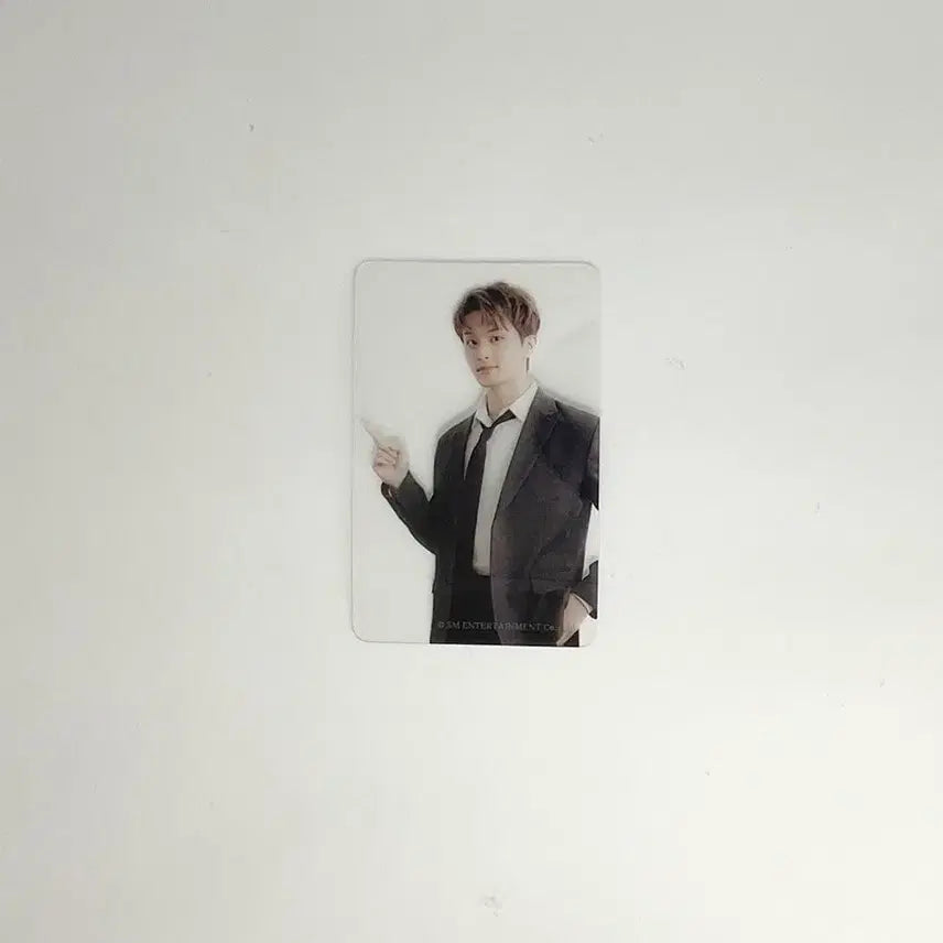 [BUNJANG] NCT DREAM Mark 2023 Season's Greetings Photocard / 엔시티드림 마크 2023 시즌그리팅 포토카드 2 NCT DREAM MARK 2023 SEASON'S GREETINGS PHOTOCARD 2