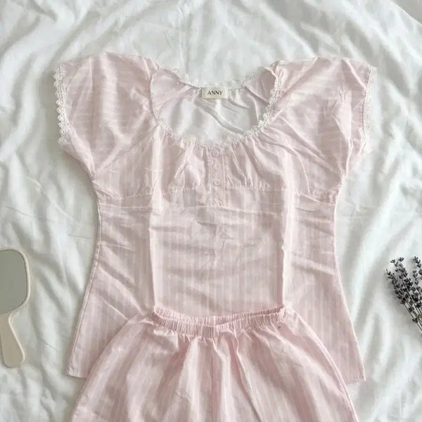 [BUNJANG] Two-Piece Homewear Set Pink Stripe Short-Sleeve Top & Shorts / (새상품) 투피스 홈웨어 세트 핑크 스트라이프 에겐녀 반팔 반바지 나시
