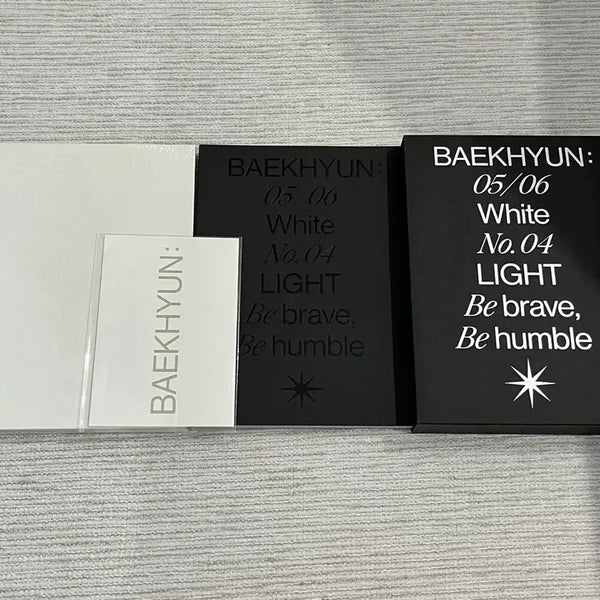 [BUNJANG] Baekhyun Official Photobook Bundle Set / 백현 공식 포토북 (+ 플립북 증정)