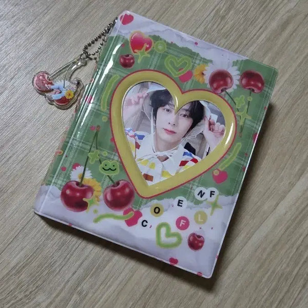 [BUNJANG] MONSTA X Hyungwon Photocard Binder / 몬스타엑스 형원 포카 바인더
