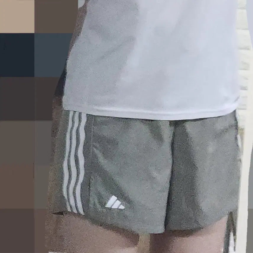 [BUNJANG] Adidas Running Shorts Khaki / 아디다스 러닝 반바지 기능성 카키