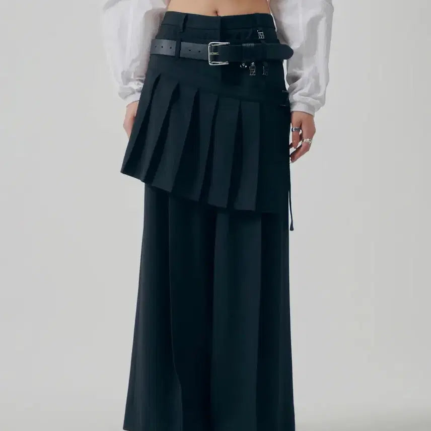 [BUNJANG] Trimingbird Flowing Pleats Layered Pants / 트리밍버드 플로잉 플리츠 레이어드 팬츠