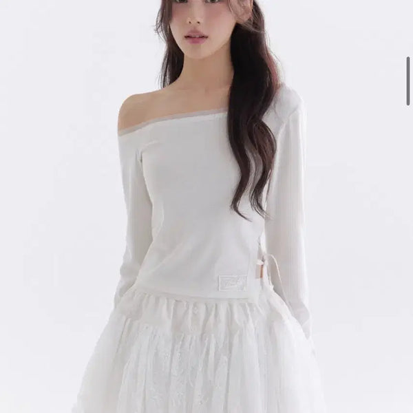 [BUNJANG] Thetis Pure Mesh Satin T-Shirt (Ivory) / 더티스 퓨어 매쉬 Pure Mesh T-Shirt (Ivory) 새상품