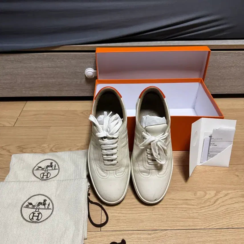 [BUNJANG] Hermès Men's Sneakers / 에르메스 남성 스니커즈