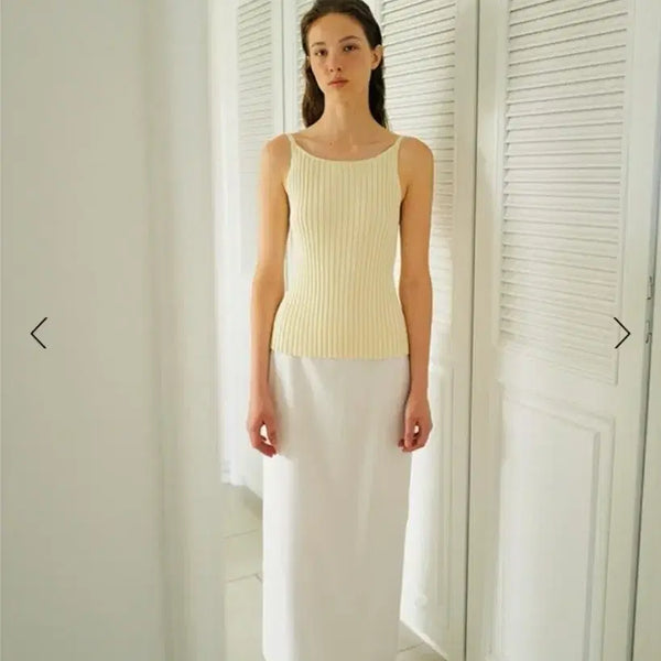 [BUNJANG] Mille Ribbed Knit Sleeveless Top / le17septembre mille ribbed knit top 르917 슬리브리스