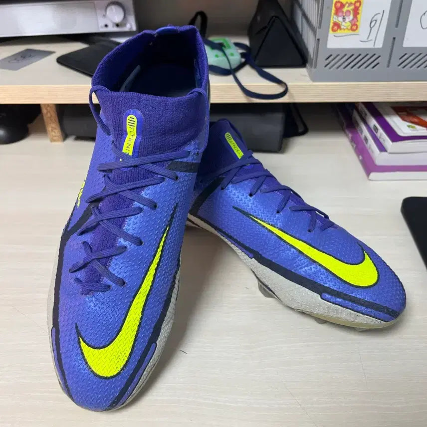 [BUNJANG] Nike Phantom GT2 DF FG Soccer Cleats - Size 285 / 나이키 팬텀 GT2 DF FG 285 축구화