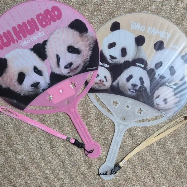 [BUNJANG] Everland Bao Family Fan (2 Types) / (정가) 에버랜드 바오패밀리 부채(2종)