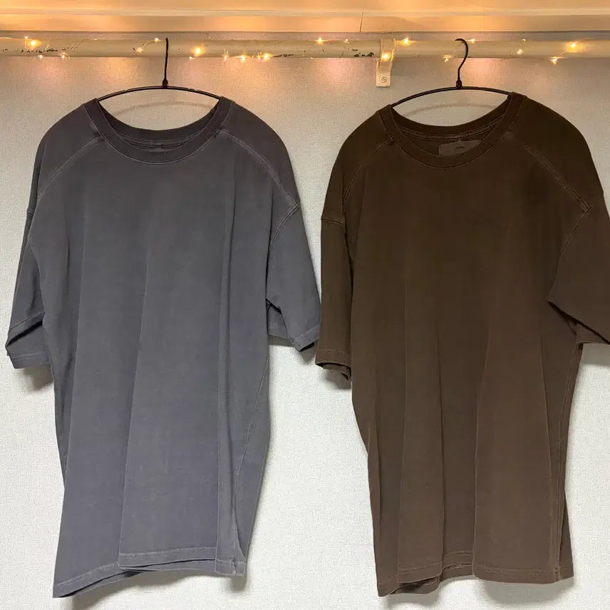 [BUNJANG] SIRO 25SS T-Shirt Set (Navy, Brown) / 시도 25SS 티셔츠 2개 묶음 판매합니다.(네이비,브라운/3사이즈)