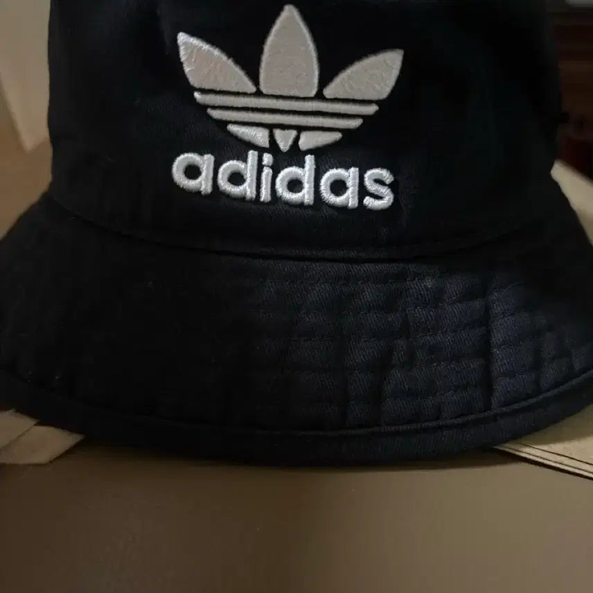 [BUNJANG] Adidas Three-Stripes Logo Bucket Hat Black / 아디다스 삼선 로고 벙거지 모자 블랙