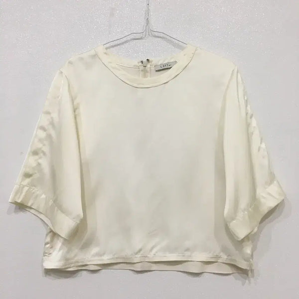 [BUNJANG] LATT by T Satin Blouse Ivory / LATT 래트바이티 새틴 블라우스 55
