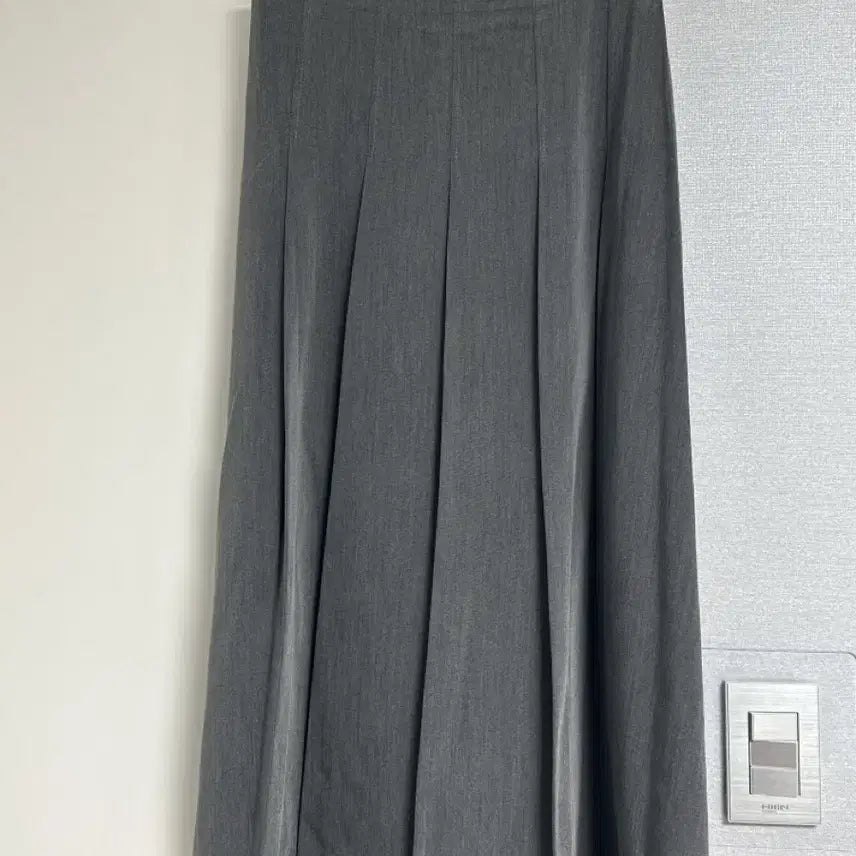 [BUNJANG] A-Line Grey Long Skirt (Size 55) / a라인 회색 롱스커트 (55)