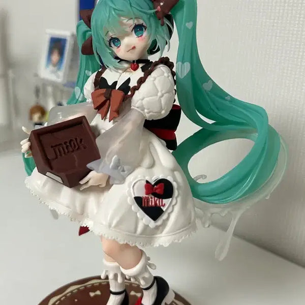 [BUNJANG] Furyu Trio-Try-iT Tirol Choco Collaboration Miku Figure / 후류Trio-Try-iT 티롤초코콜라보미쿠