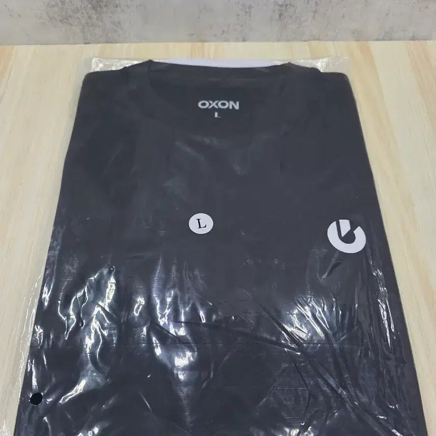 [BUNJANG] OXON Dry Fit Training T-Shirt (L) / 옥스온 드라이핏 사이즈 L(작게나옴) 트레이닝 반팔티 헬스복 러닝 배드민턴 테니스 탁구 피클볼